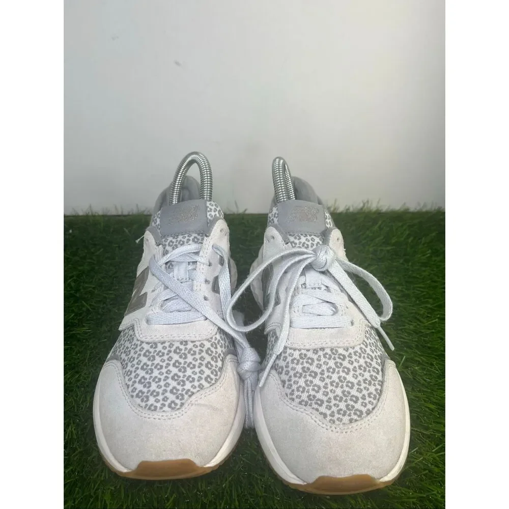 New Balance 574 Women’s Sneakers Gray Leopard Print Suede Casual Shoes Size 6.5